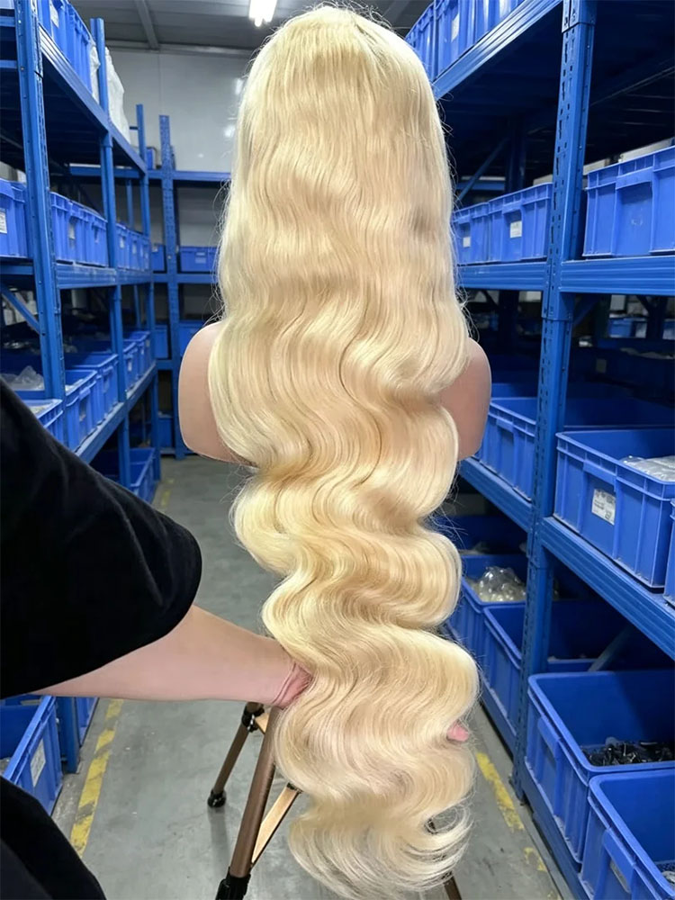 613 Blonde Body Wave Lace Front Wig - 36インチ、40インチ、613（ハニーブロンド）のボディウェーブ、13x4または13x6のHDレースフロント、人毛ウィッグ、ブラジリアンカラーのウォーターウェーブ、レースフロントウィッグ、密度230％、女性用。